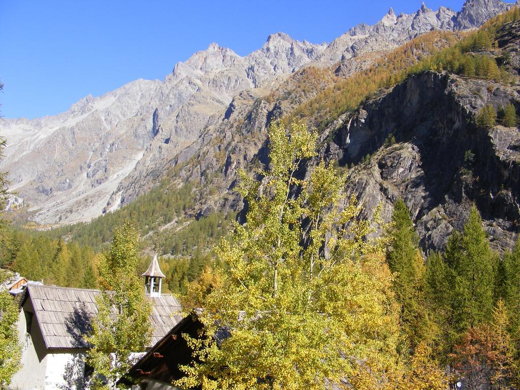 Chalet Hotel D'Ailefroide Exterior foto